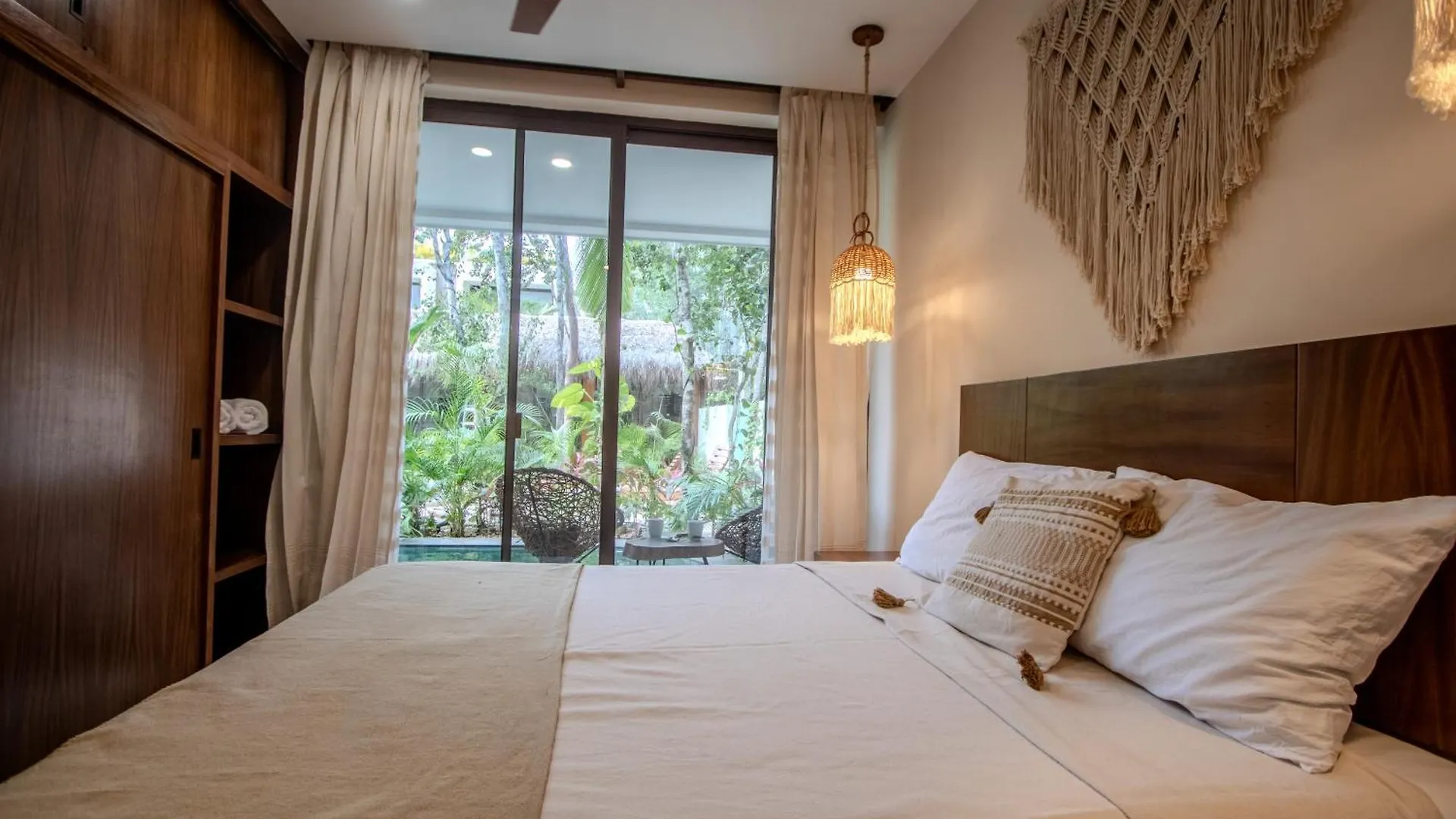 2 Bedrooms Apartment And Fully Equipped Kitchen Harmony Maxia Tulum 0*,